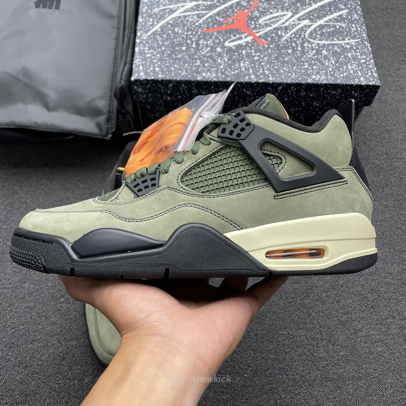 Air Jordan 4 Retro Undefeated Jbm351 M1 (11) - newkick.app